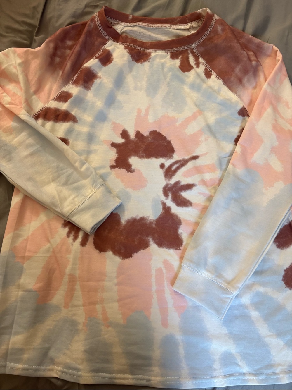Tie-Dye Long Sleeve Women's Top in Pink and Brown